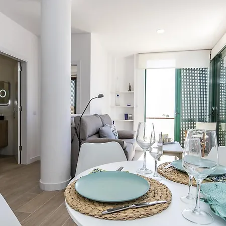 Eden Coastal Retreat Appartement *