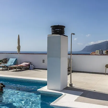 Eden Coastal Retreat